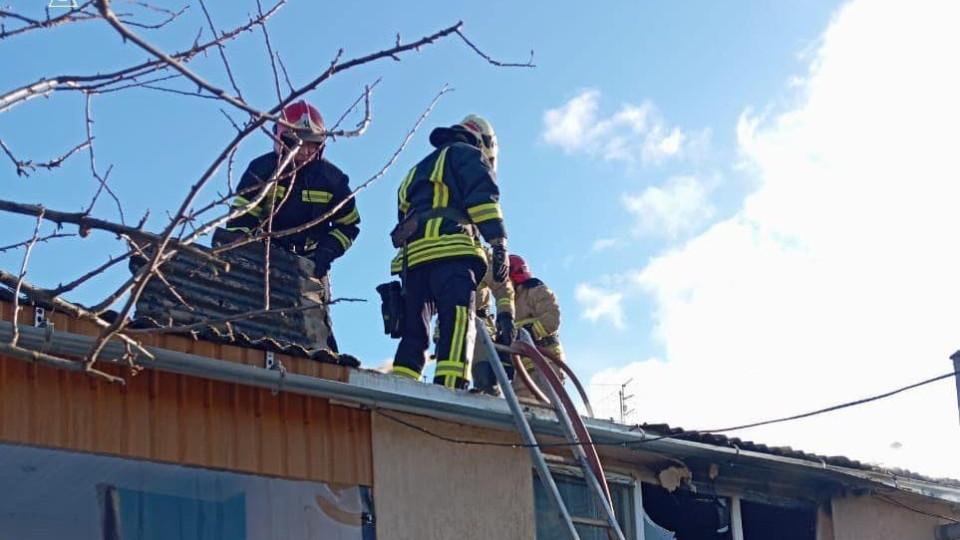 В Житомирской области дом загорелся из-за оставленной без присмотра мультиварки.